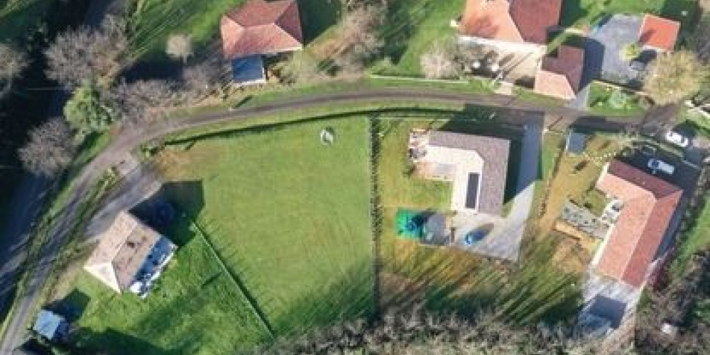 terrain à MONTFORT EN CHALOSSE (40380)